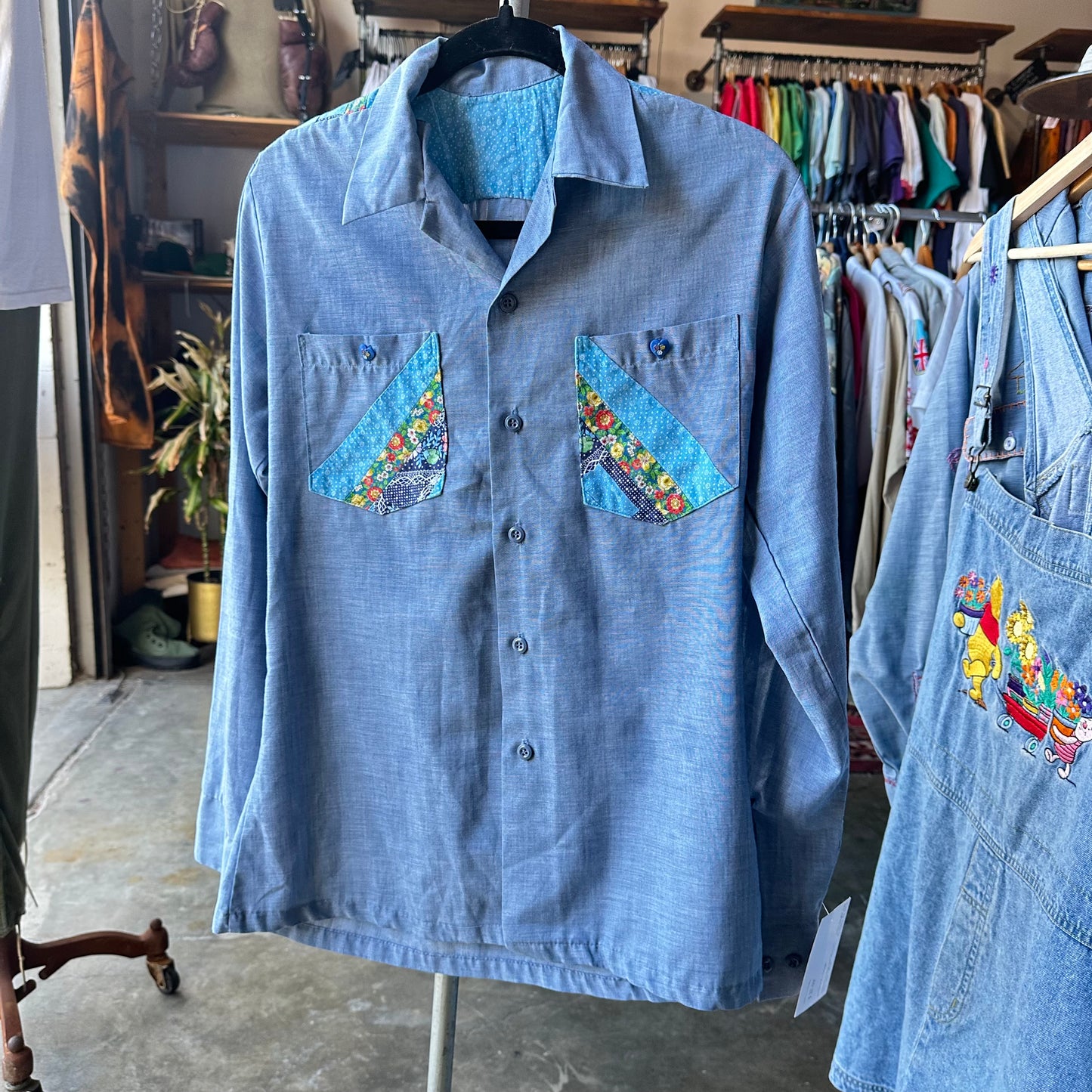 Vintage 60s/70s Floral Heart Shirt - Women’s Medium