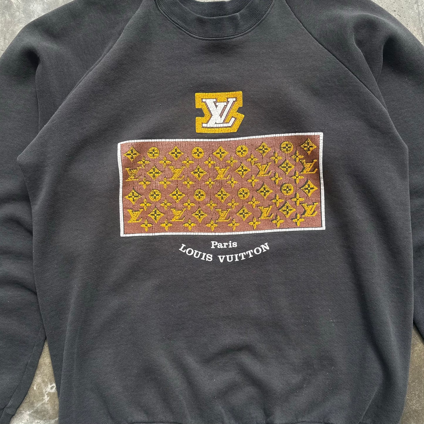 Vintage 1980s LV Boot Sweatshirt - Large