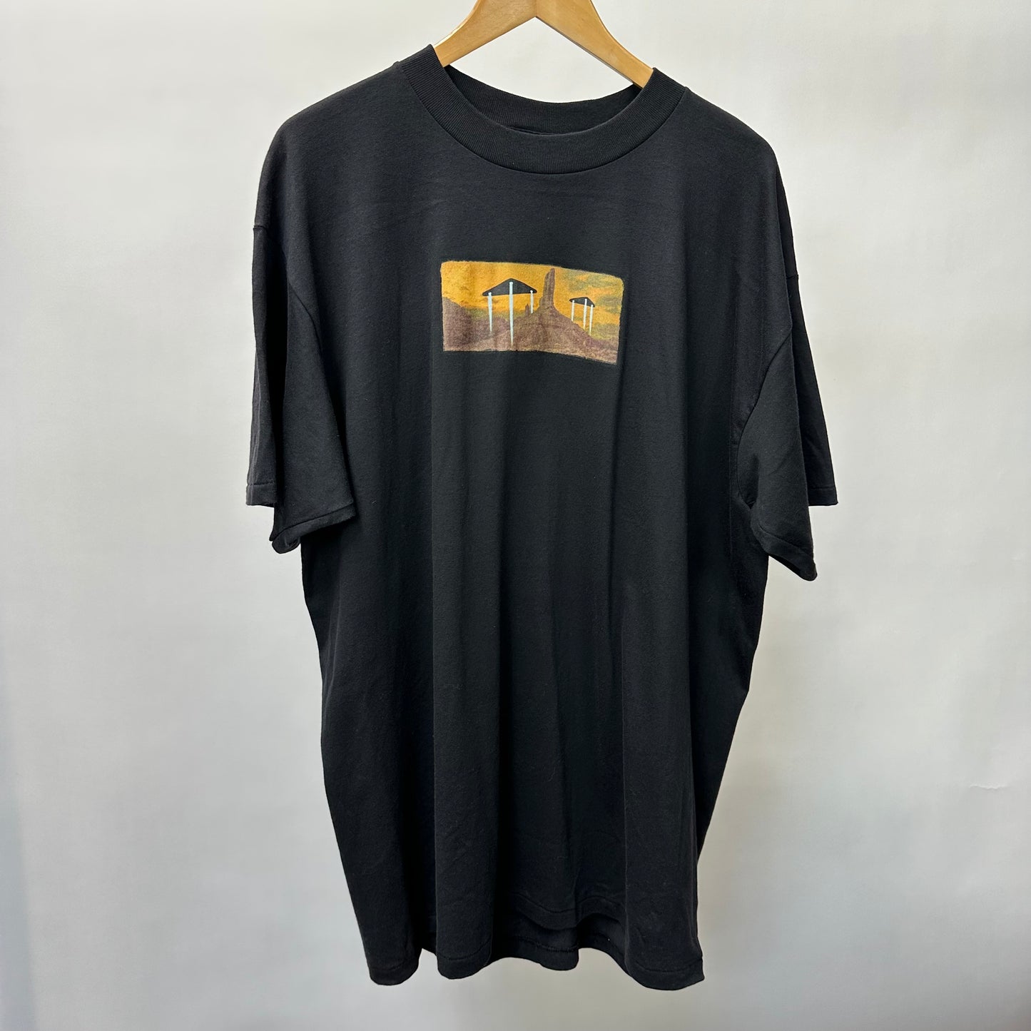 Upcycled Vintage UFO T-Shirt by Beter - 2XL