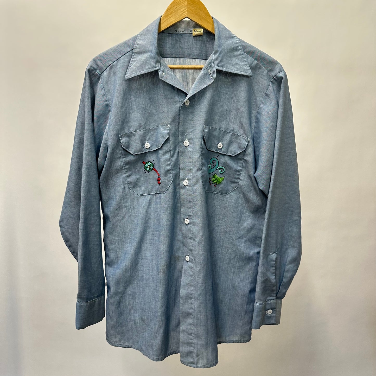 Vintage 70s “Christi Shirts”Wrangler Hopi Button Down Shirt - Medium