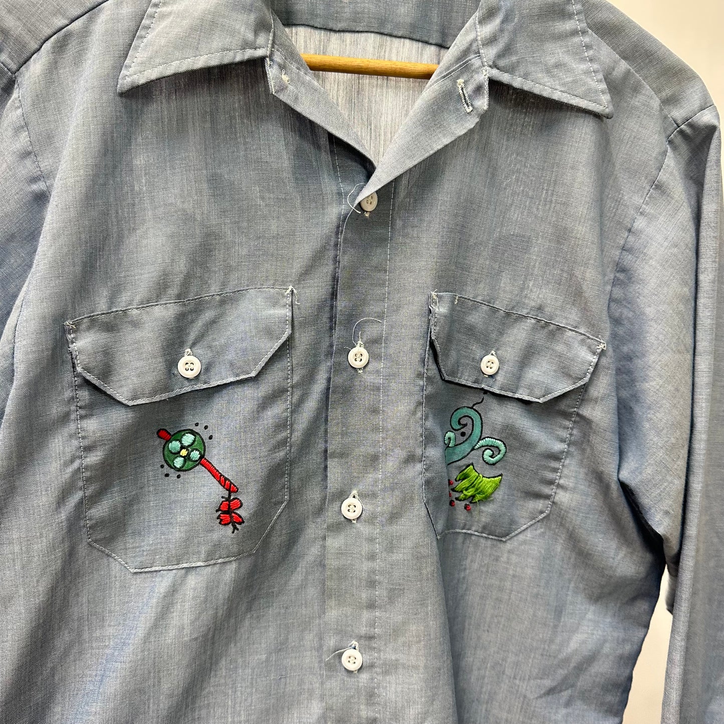 Vintage 70s “Christi Shirts”Wrangler Hopi Button Down Shirt - Medium