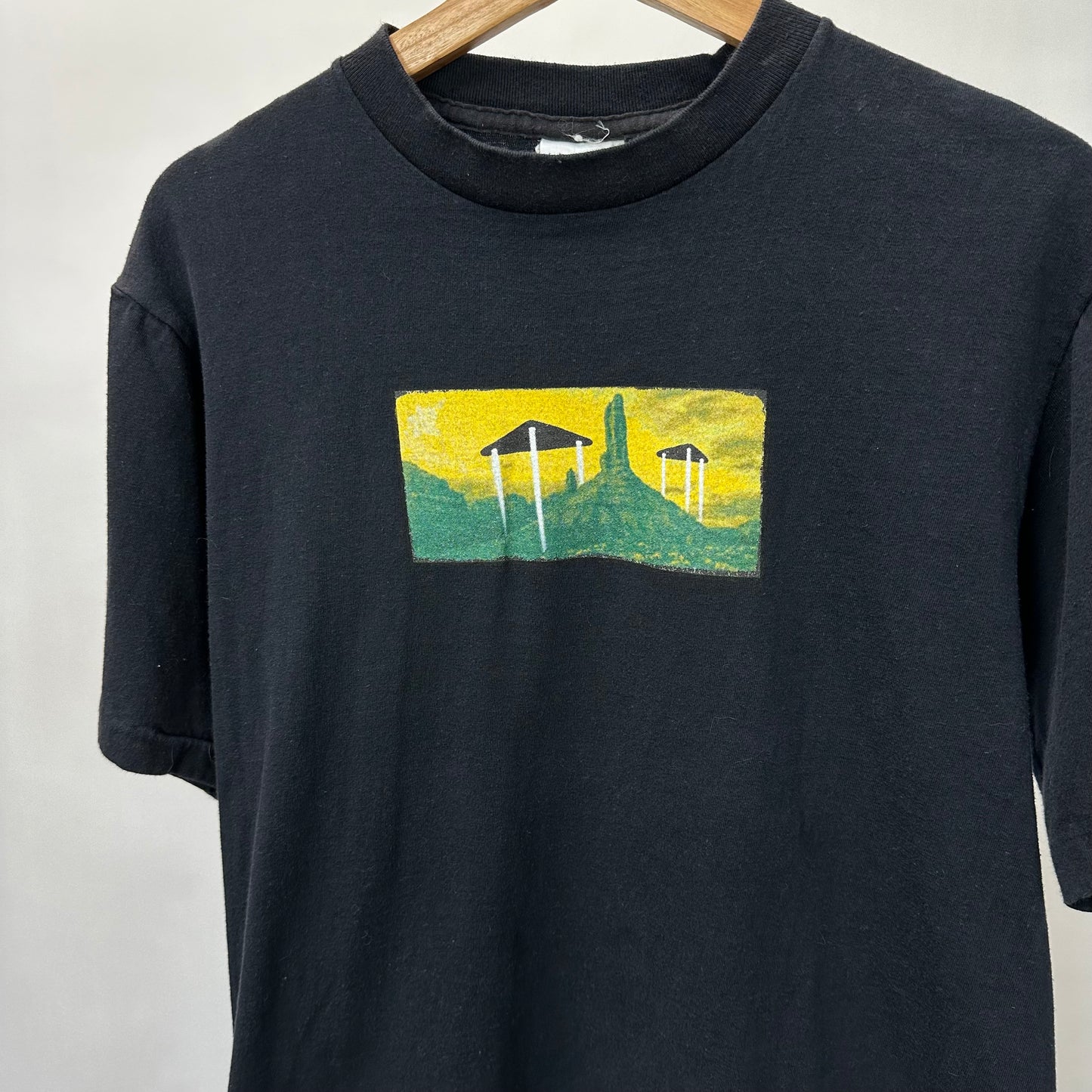 Upcycled Vintage UFO T-Shirt by Beter - Medium