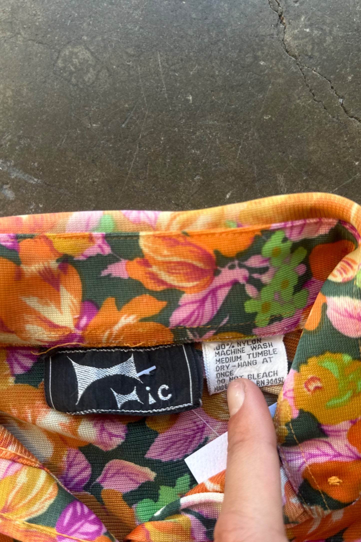 Vintage 70s Floral Top - Medium