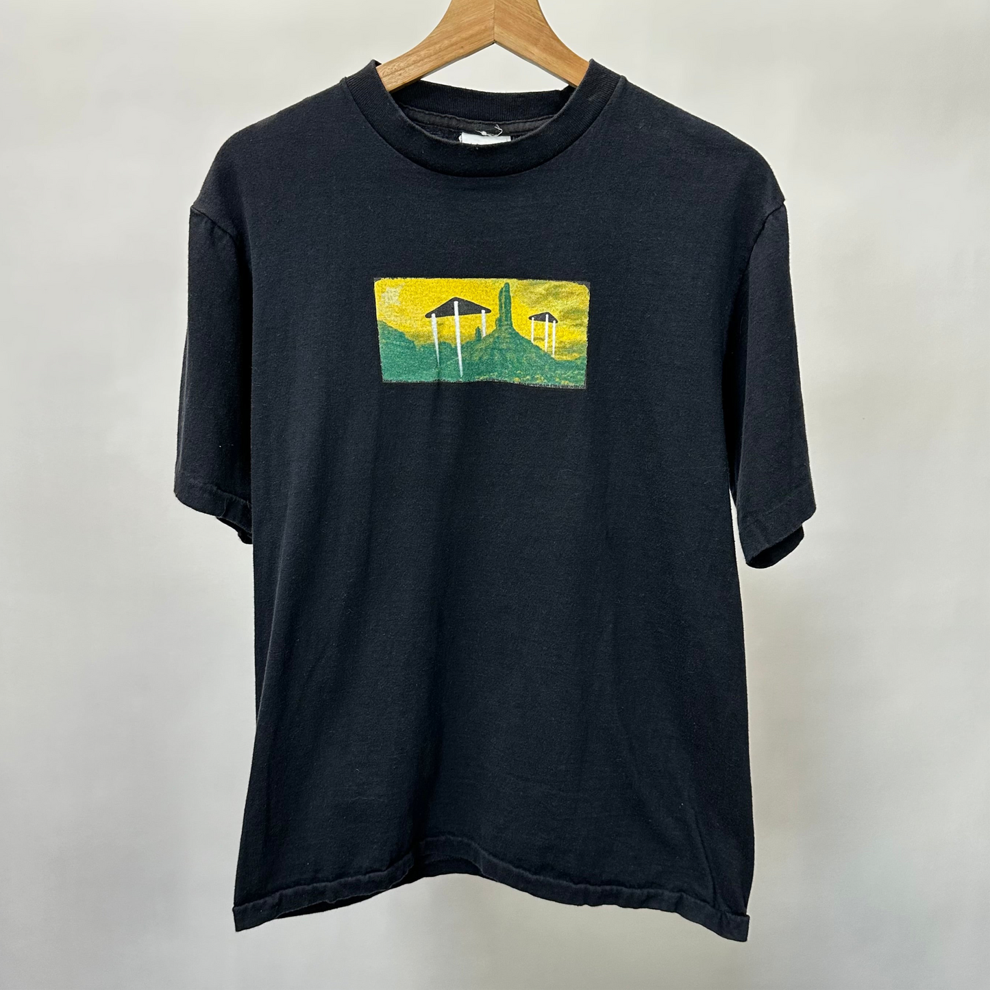 Upcycled Vintage UFO T-Shirt by Beter - Medium