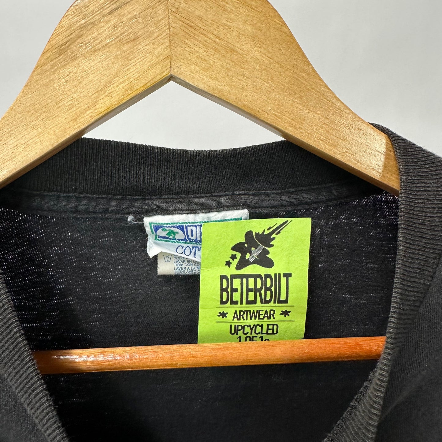 Upcycled Vintage UFO T Shirt by Beter - Large
