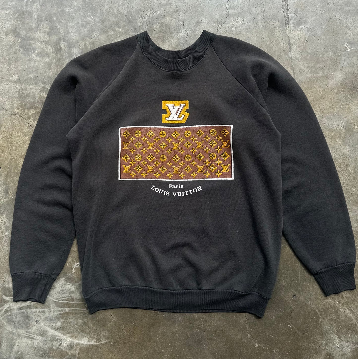 Vintage 1980s LV Boot Sweatshirt - Large
