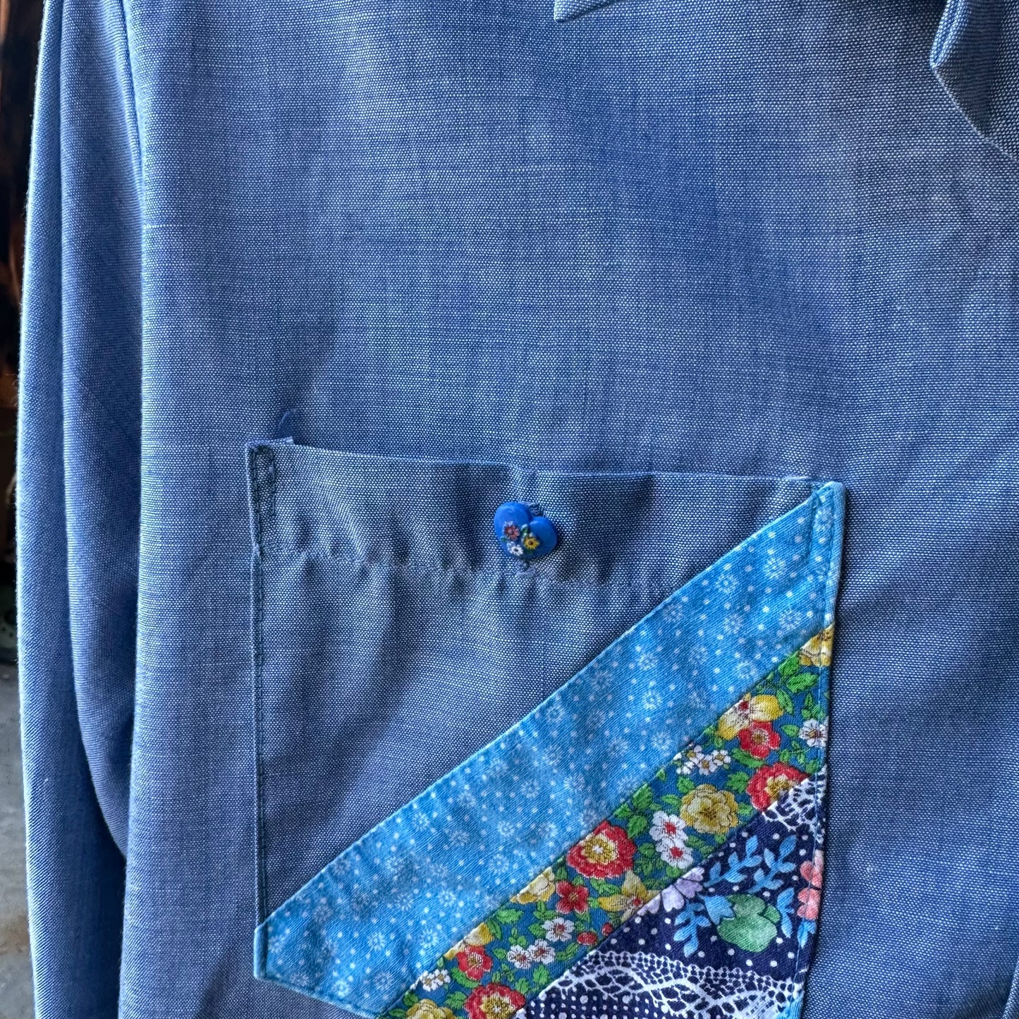 Vintage 60s/70s Floral Heart Shirt - Women’s Medium