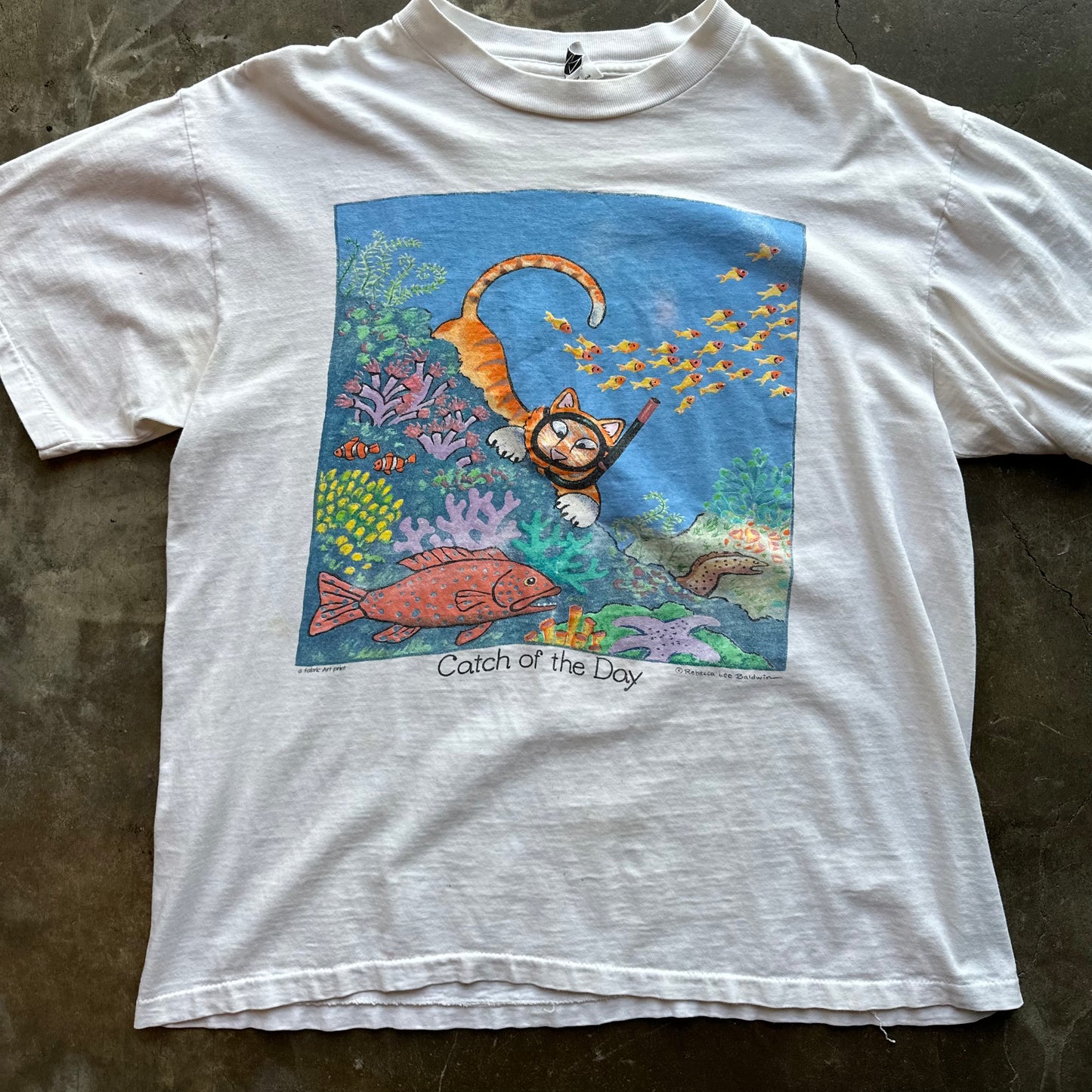 90s Cat Scuba Diving T Shirt - Medium