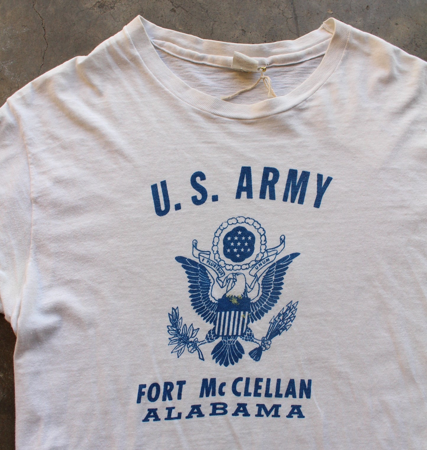 1970s Army Fort McClellan Alabama T-Shirt - Fits Medium