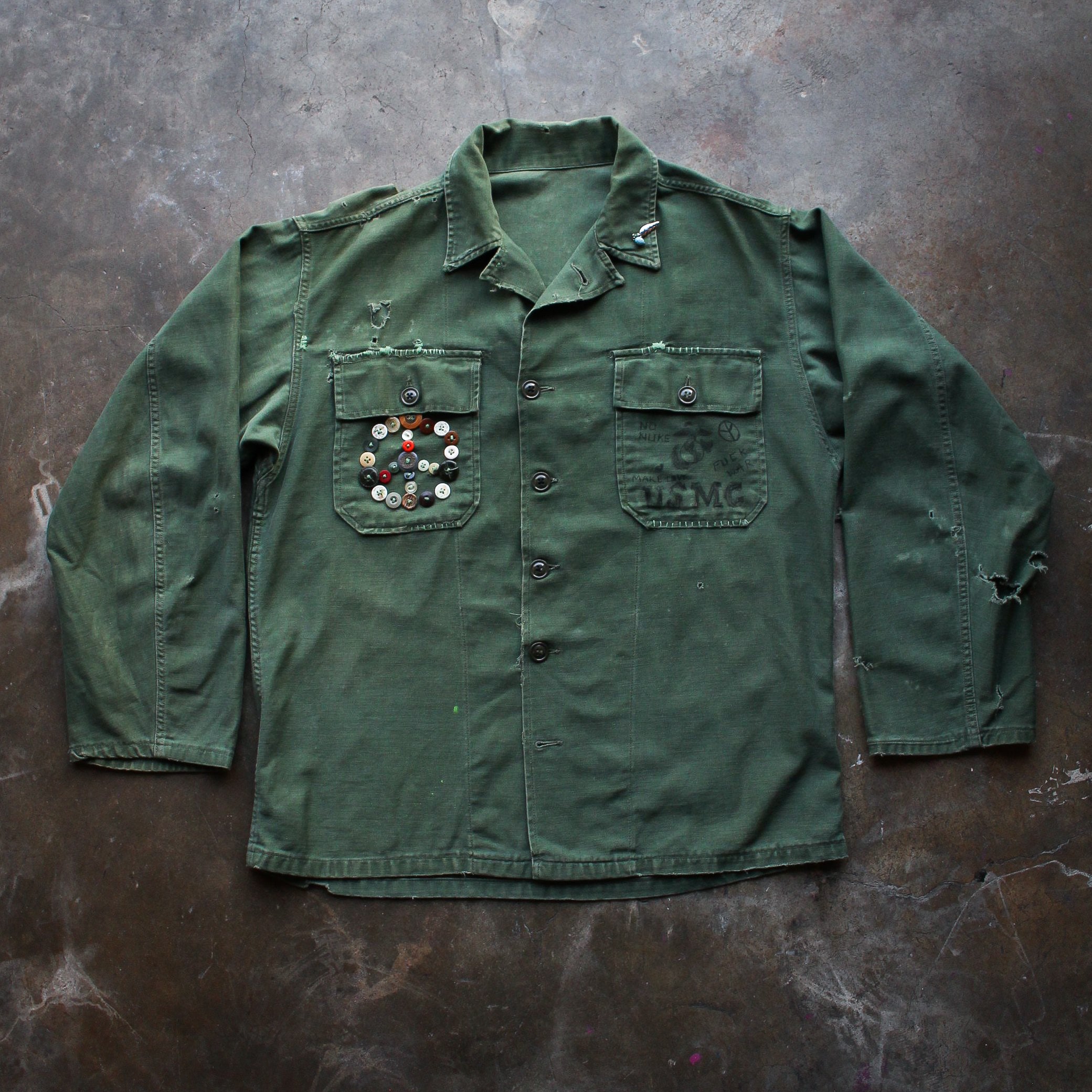 Late 60s Anti-War Customized Army Shirt - Large – Old Earth Vintage
